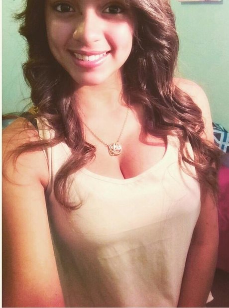 Leslie Sanchez model xxx images