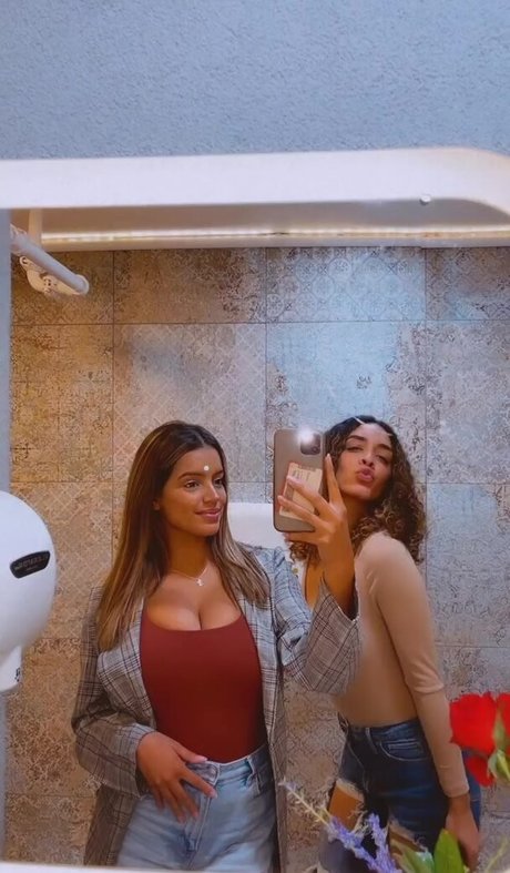 Leslie Sanchez Profile pic