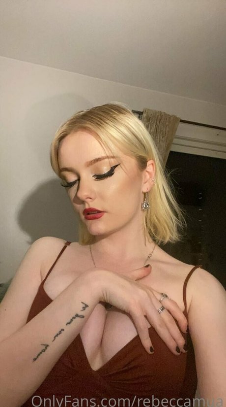 rebecccamua exclusive model photos