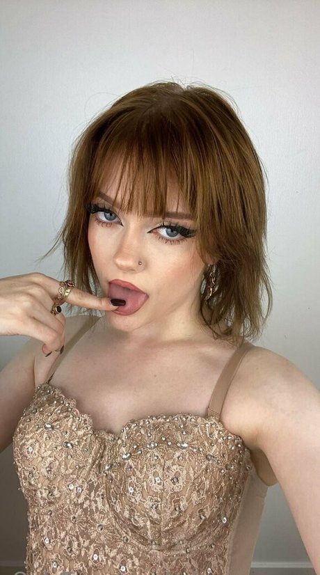 rebecccamua porn star galleries