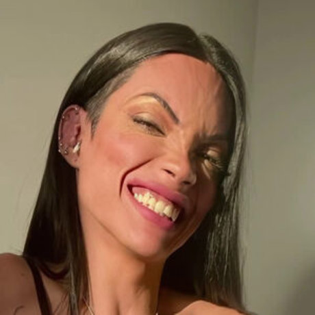 Janny Costa free model image