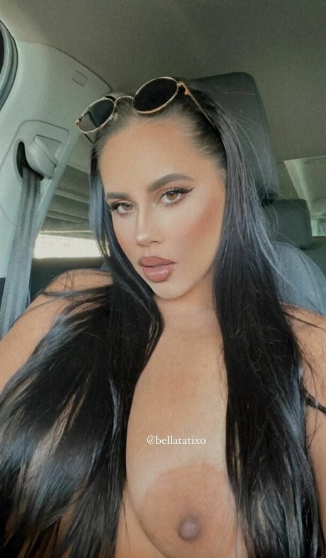 Bellatatixo top model pic