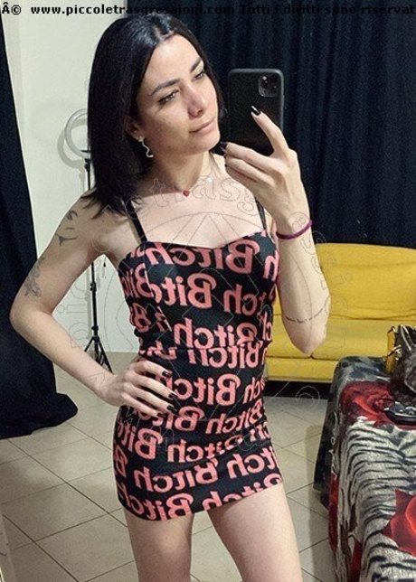 Nicole Lonning free model pictures