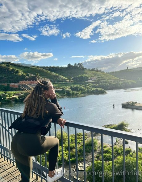 gainswithriah art pornstar gallery