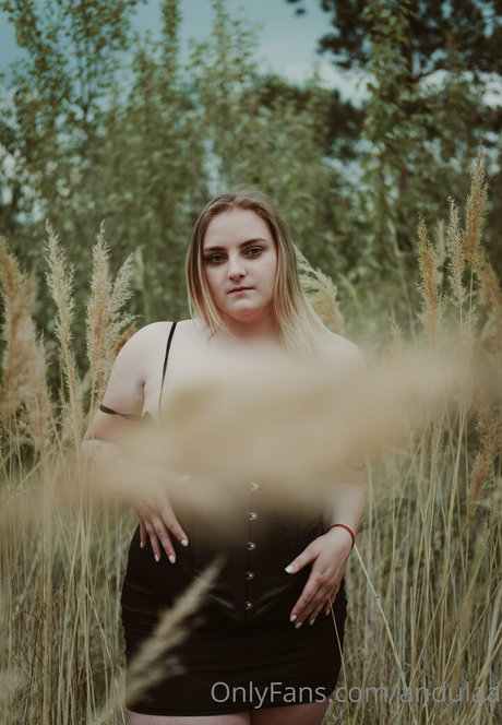 andulaa high quality star photo