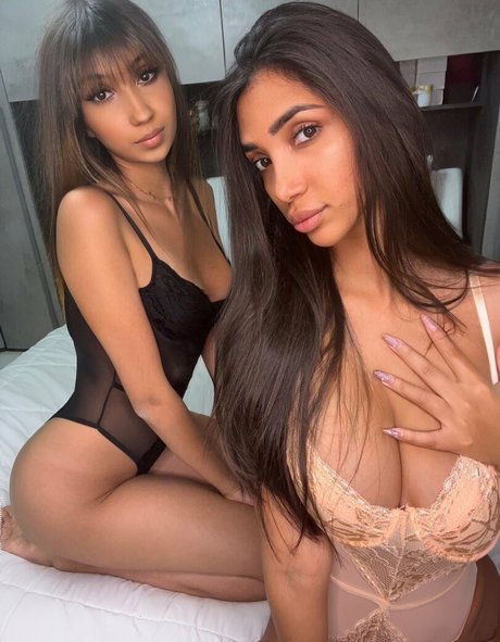 naomidecrescenzo hd actress gallery