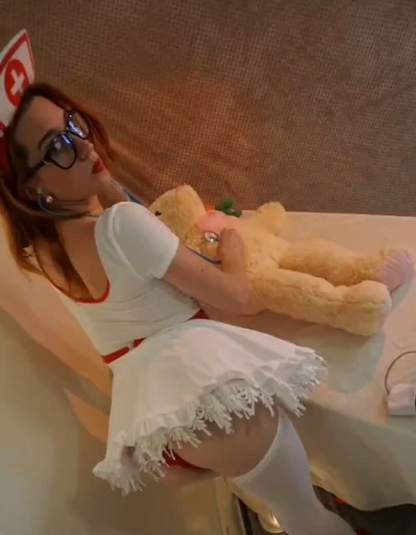 Britt Rachelle top star images