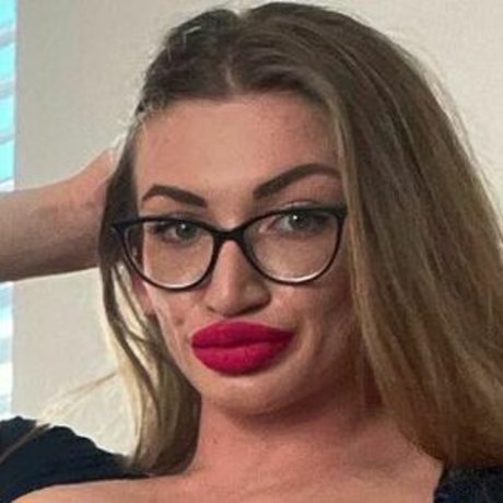 Enrica Ademi top star photo