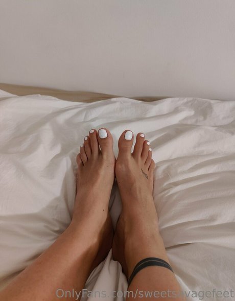 sweetsavagefeet model sex photos