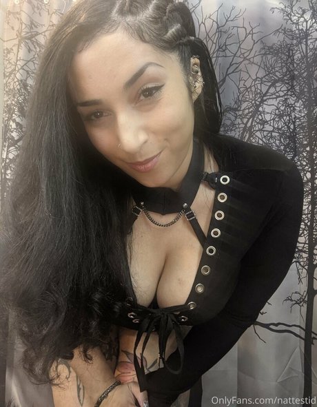 nattestid high quality actress photo