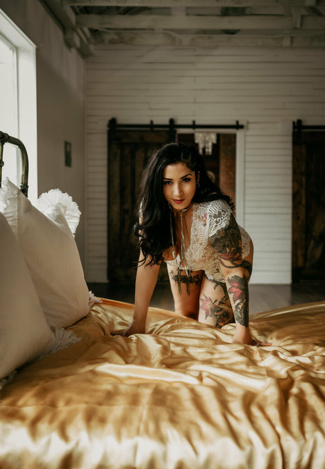 nattestid beautiful star image