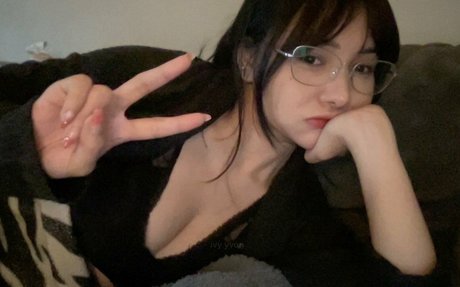 ivyyvon top pornstar images