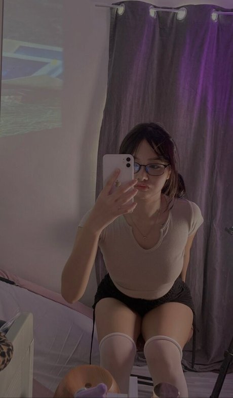 ivyyvon model pornographic pics