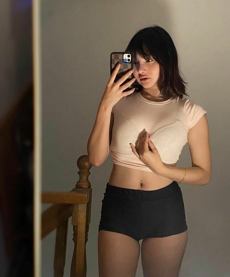 ivyyvon sexy star images