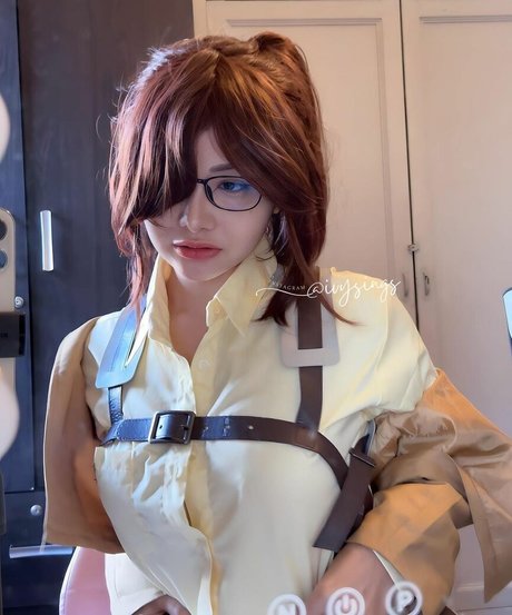 ivyyvon model naked gallery