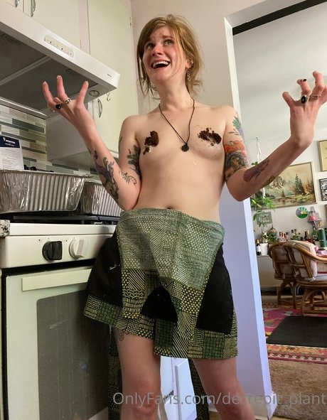 Decrepit plant pornstar nude pictures