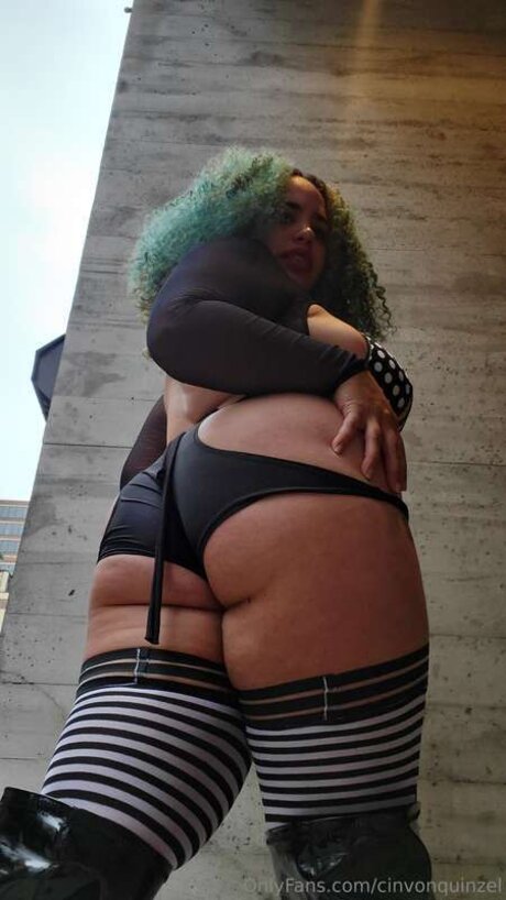 cinvonquinzel model xxx photos