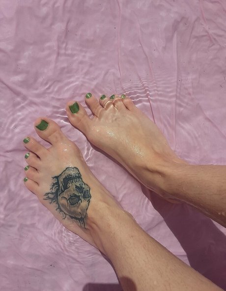 mislonglegs beautiful pornstar picture