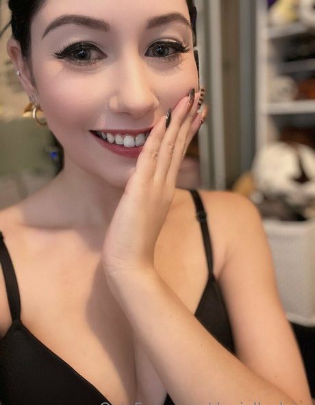 daniellaclaire nice actress image