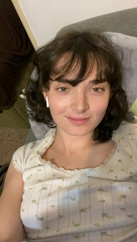 monicaflowerss sexy actress picture