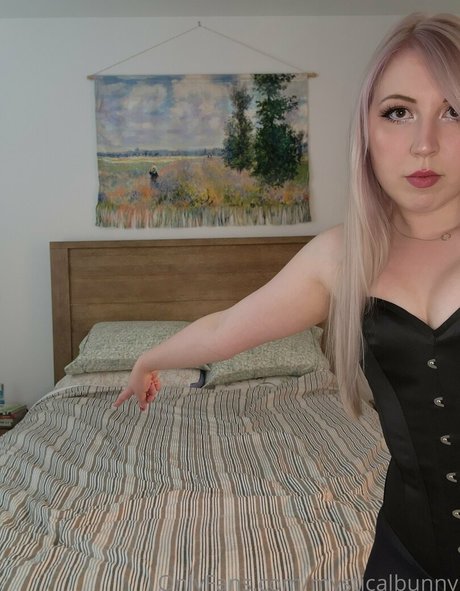 sweetastera nude model pics