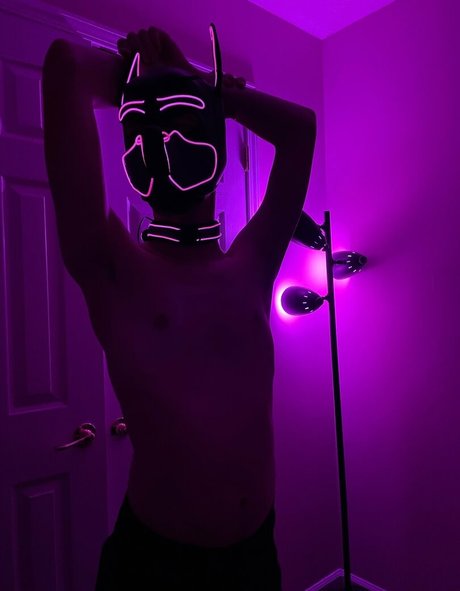 pup haze sexy model image