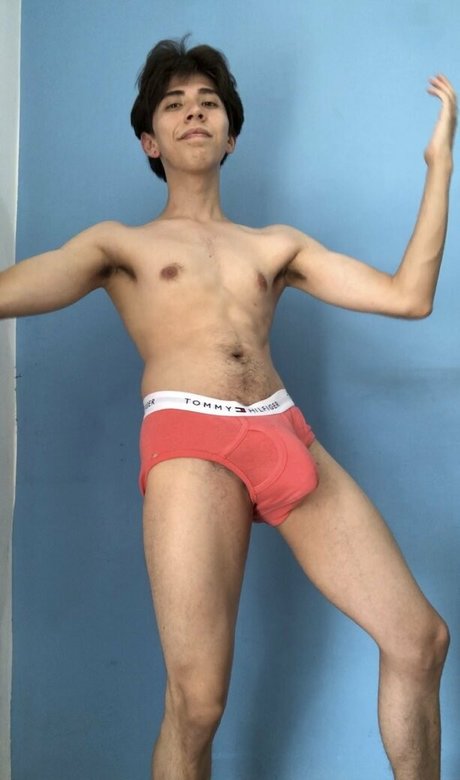 brunosaints_ pornstar naked img