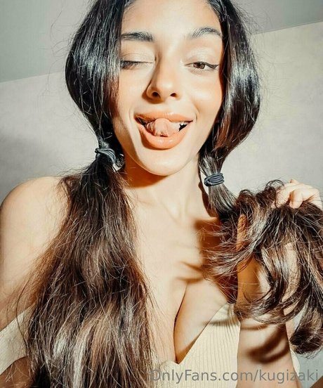 kugizaki sexy model pics