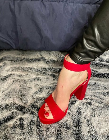 theavavaughn model picture