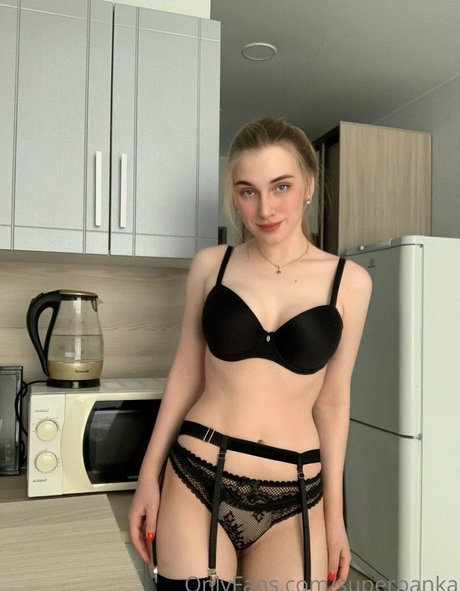 Girl Valerie nice model img