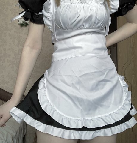 Girl Valerie model top images