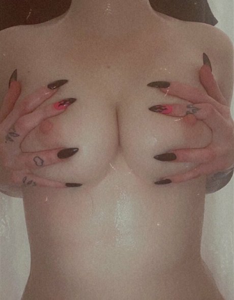 biggtittygothgirl model sex images