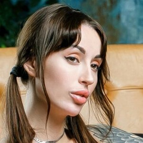 Valeryhimera erotic actress photos