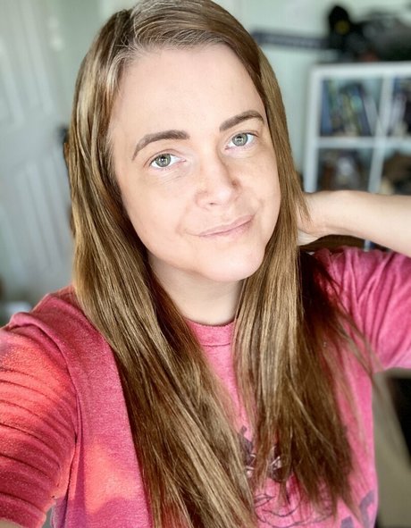 sydneymoon naked star images