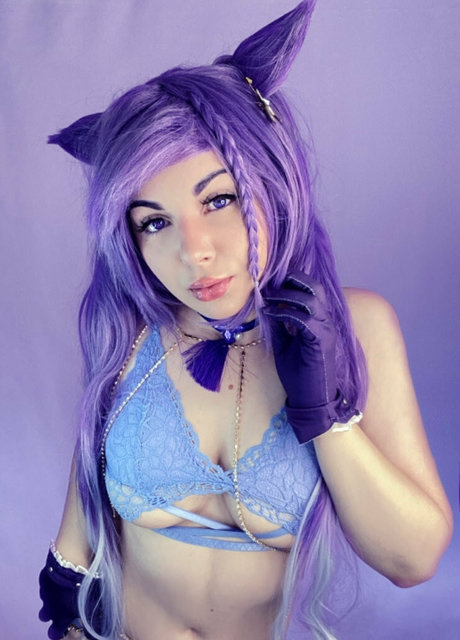 Sarah Fong nice pornstar picture