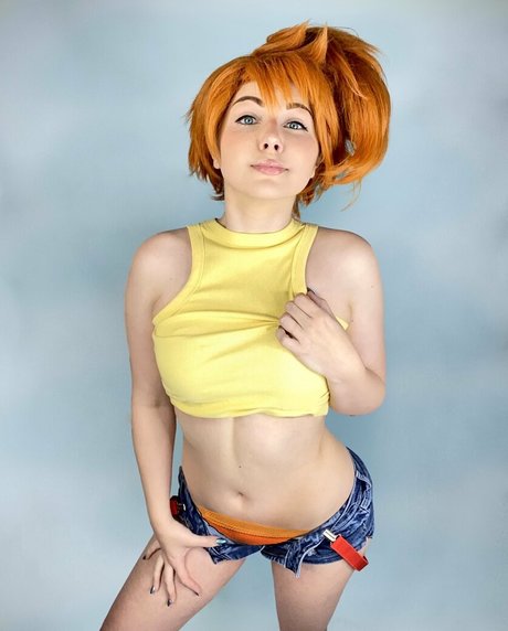 Sarah Fong pornstar pretty pictures