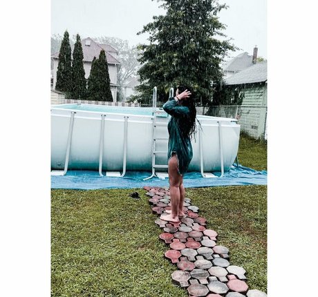 Dale08gc porn actress img