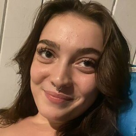 Hotwifechar adult actress image