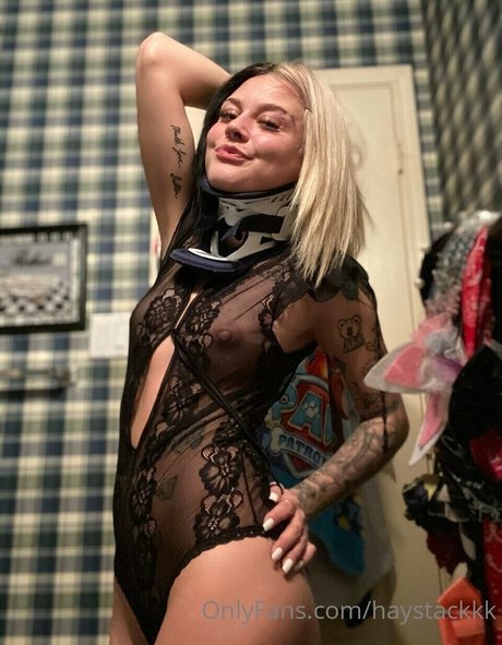 Love After Lockup model adult pic