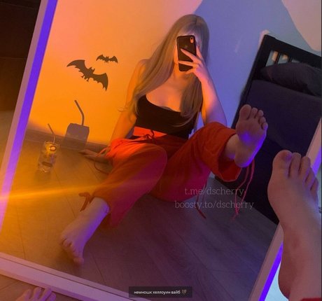 ds cherry beautiful actress photo