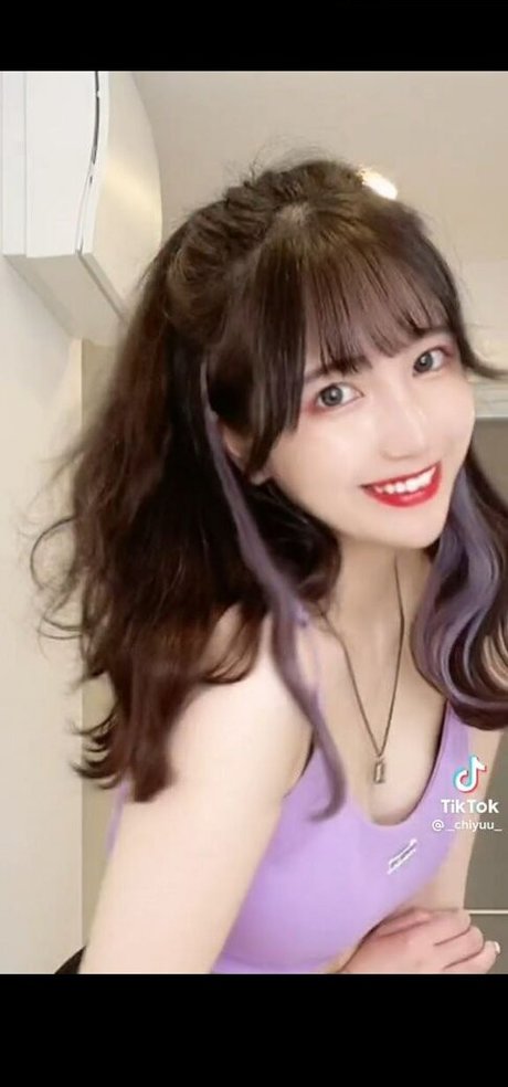 _chiyuu_ model pretty photo