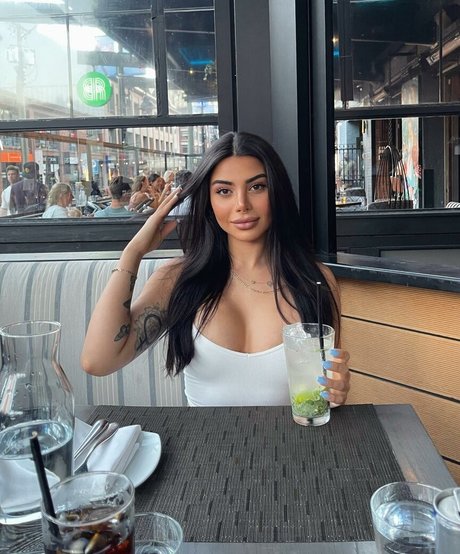 foreignbabie sex model img