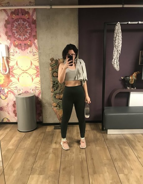 redlotti pornstar sex gallery