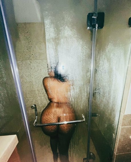 oasi das private perfect pornstar image