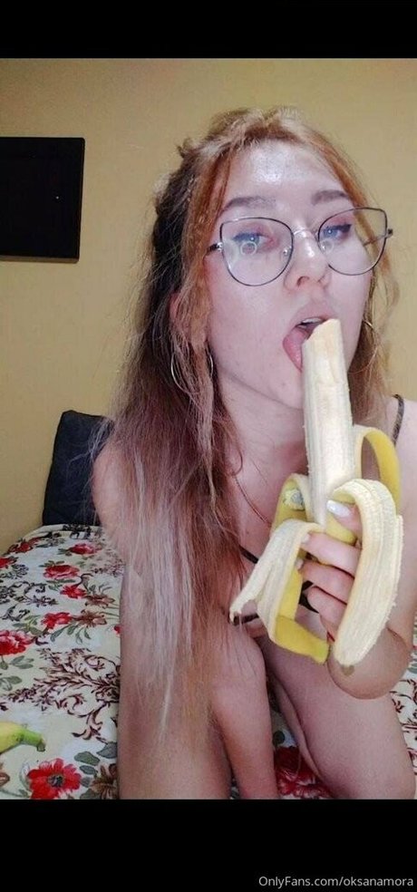 oksanamora star xxx images