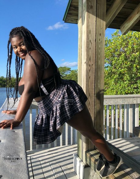 therealzoey pornstar perfect galleries