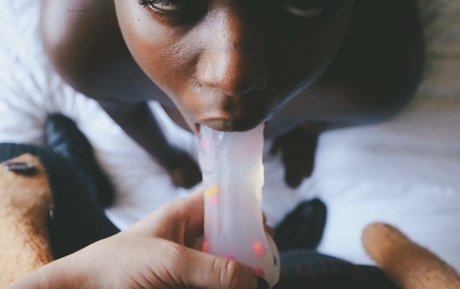 therealzoey top actress pictures