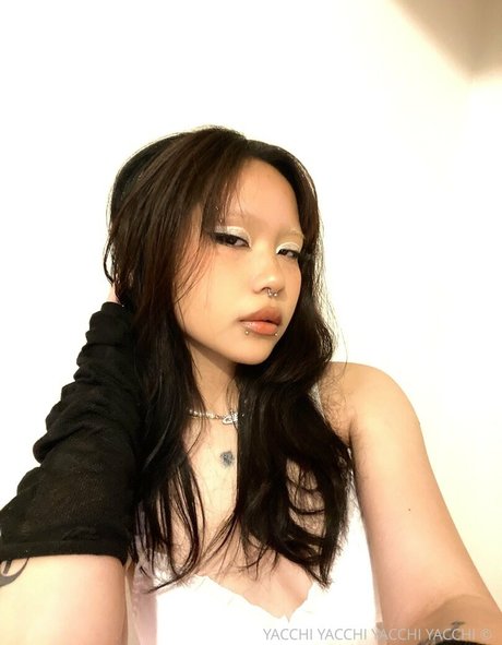 yacchi xxx pornstar gallery