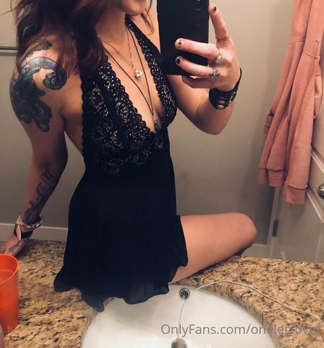 oneleglover best star picture