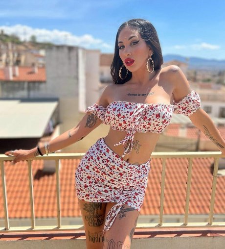 hard 666 model perfect photos